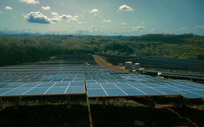 solarpanel-güneşpaneli-alanyasolar-antalyagüneşenerjisi-temizenerji-güneşenerjisi-solarpanel